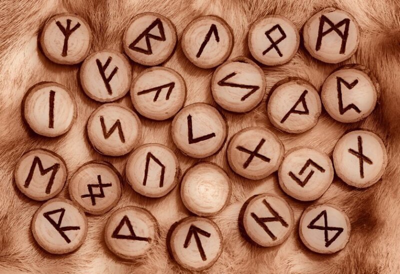 Сайт «Магия Рун»: Погружение в мир древних символов и их силы